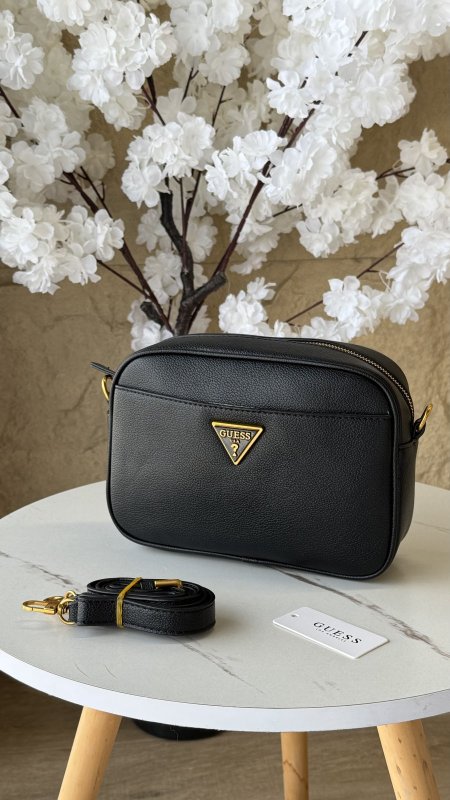 شنطة جيس / Guess Meridian  ماستر كواليتي بدون علبة